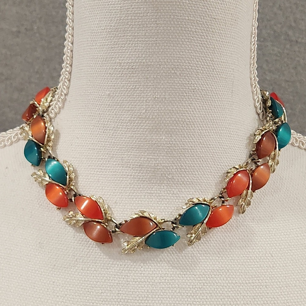 Autumn Leaves Thermoset Moonglow Choker Necklace Fall Colors Gold Tone